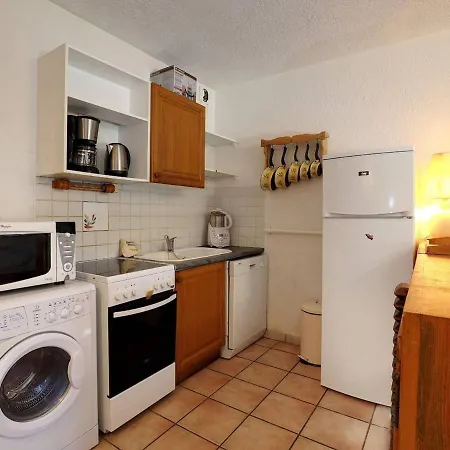 Apartment Cosy 46m² 1850, 4-6 Pers, Pres Centre Et Pistes, Wifi, Parking, Casier A Skis - Fr-1-631-166